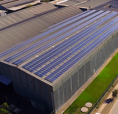 Cintac construye en Maipú la mayor planta solar sobre techos del Cono Sur