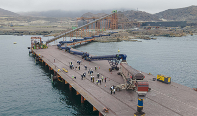 Puerto Las Losas inaugura nuevo sistema de transferencia de graneles